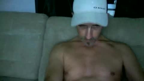 Snapshot of fouraide42 chatting on 10.24.25 fouraide42 online show from 10.24.25