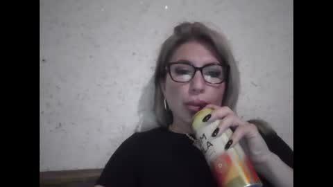 fox_red_lady7 online show from 03.16.26