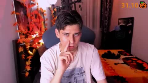 Foxicfu online show from 10.19.25