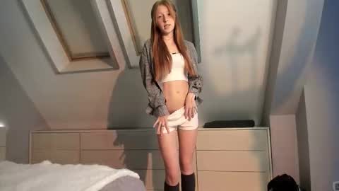Snapshot of foxie_kiss chatting on 10.05.25 Hello world Feel free to follow  online show from 10.05.25