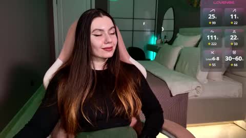 Snapshot of foxohlove chatting on 02.16.25 Foxy online show from 02.16.25