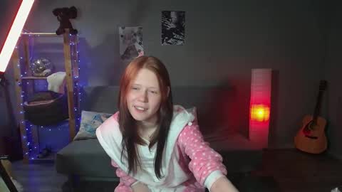 Kira online show from 01.15.25