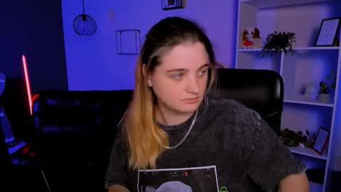 foxy_tease_ online show from 12.21.25