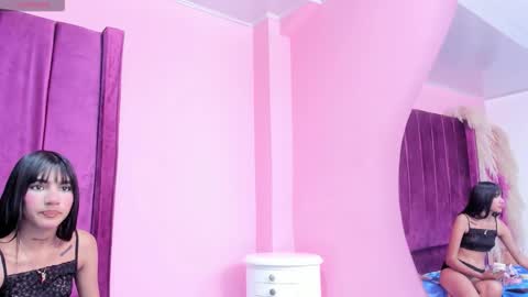 foxyhillx online show from 12.15.25