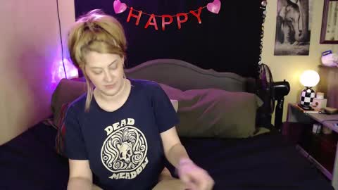 Mallory Koxx online show from 02.19.25
