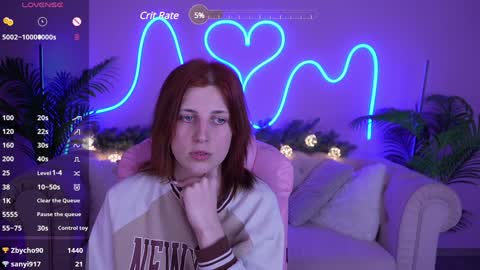 Snapshot of foxyrayy chatting on 12.04.24 F O X online show from 12.04.24