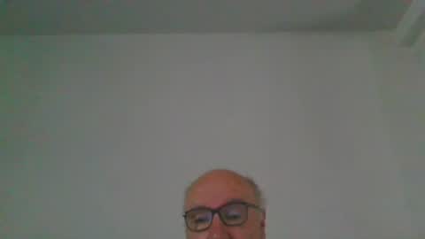 Snapshot of fra94 chatting on 07.25.26 fra94 online show from 07.25.26