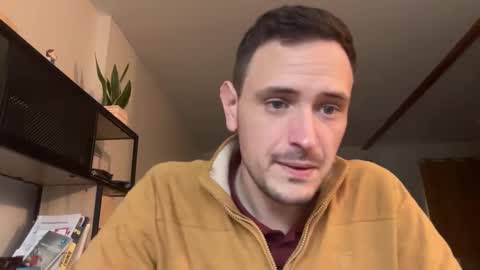 Snapshot of fraisetagada359 chatting on 10.31.25 fraisetagada359 online show from 10.31.25