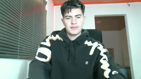 franccesco_699 online show from 12.29.24