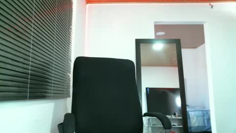 franccesco_699 online show from 01.14.25