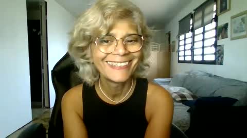 francelune online show from 01.19.25