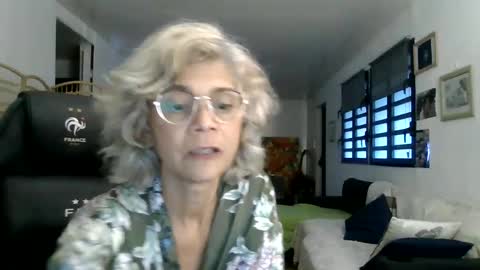 francelune online show from 01.29.25