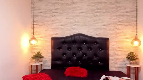          online show from 11.16.25