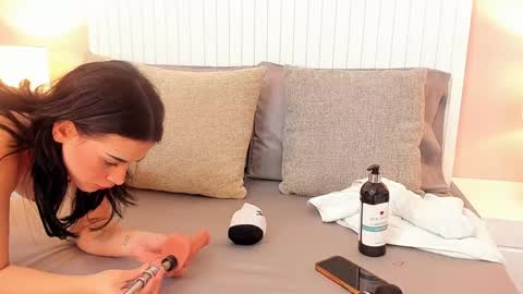 francesca 3 online show from 01.09.25