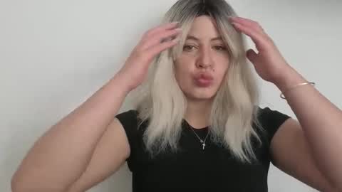 Francesca online show from 11.30.25