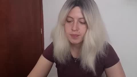 Francesca online show from 05.11.26