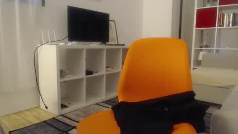 francescosal online show from 10.04.25