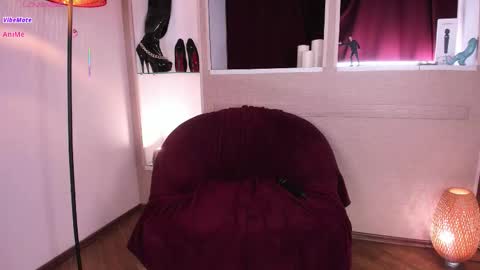 Frances York online show from 11.14.25