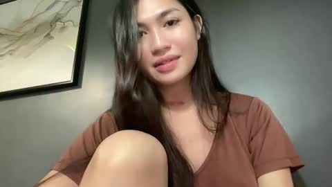 Snapshot of francine_moore chatting on 04.01.26 Francine online show from 04.01.26