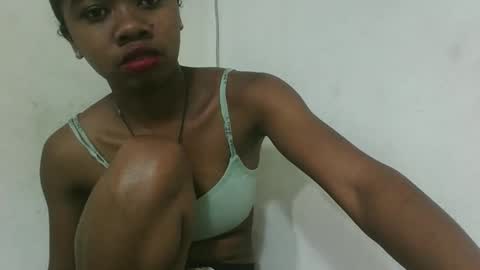 francinealdy online show from 10.23.25