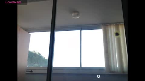 Snapshot of francky34300 chatting on 01.07.26 yogapants online show from 01.07.26