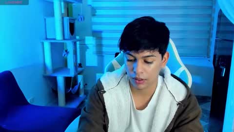 frank online show from 10.05.25