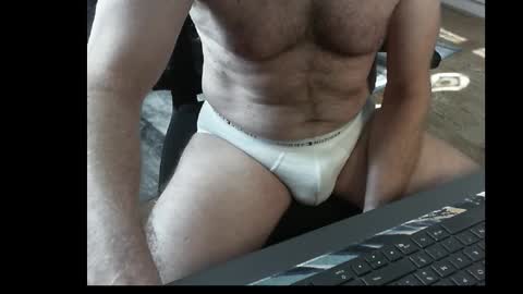 Snapshot of francois4059 chatting on 10.16.25 Franois online show from 10.16.25