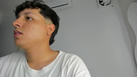 Castiglioni online show from 03.03.25