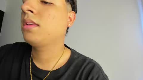 Castiglioni online show from 03.03.25