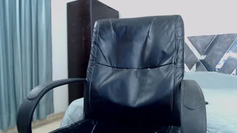 Frank online show from 01.04.25