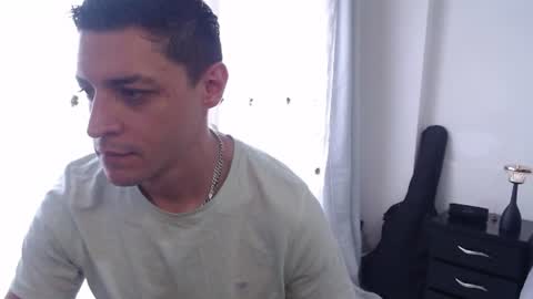 Snapshot of frank_millers chatting on 06.16.26 Frank online show from 06.16.26