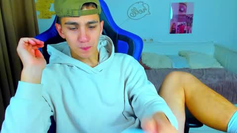 Frank online show from 09.21.25