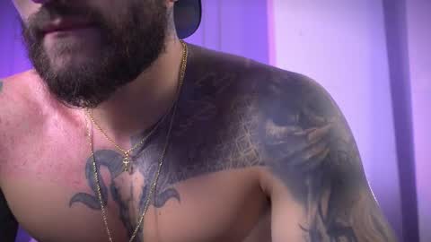 Frank Farrell. Hey remember to give me a thumbs up Ty online show from 11.05.25