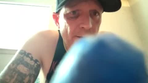 Famous Blue Eyes online show from 06.30.26