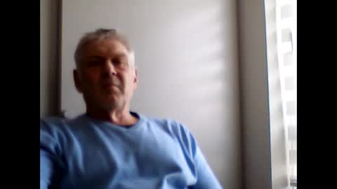 Snapshot of frannkboy61 chatting on 04.12.26 frannkboy61 online show from 04.12.26