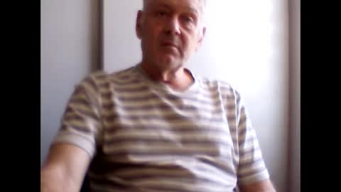 Snapshot of frannkboy61 chatting on 04.25.26 frannkboy61 online show from 04.25.26