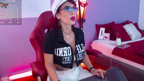 Fransheska online show from 01.23.25