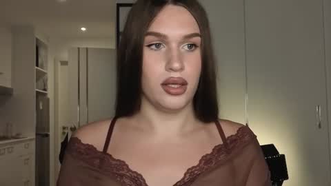 Snapshot of franzeva chatting on 06.25.26 I am franzeva online show from 06.25.26