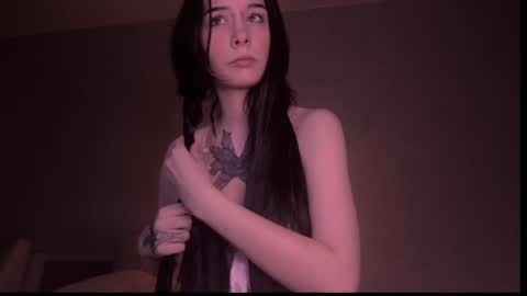 mistress Bastet and  mintcola online show from 02.03.25