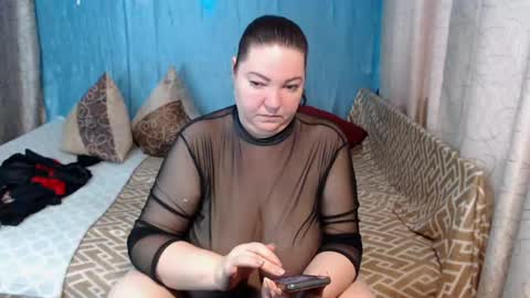 frau_becky online show from 01.26.25