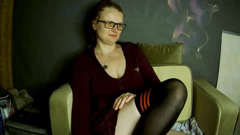 Snapshot of frauket chatting on 09.09.25 FrauKet online show from 09.09.25