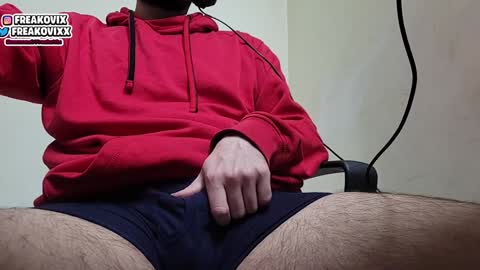 FreakoVix      online show from 01.25.25