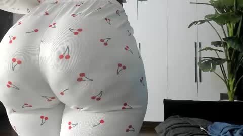 Snapshot of freaky_bad_girl chatting on 07.06.26 Sandra online show from 07.06.26
