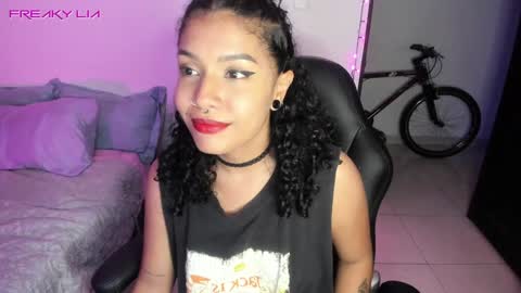 Lia Gomez online show from 01.08.25