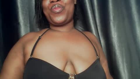 Snapshot of freaky_slut5 chatting on 04.14.26 freaky slut5 online show from 04.14.26