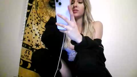 freakybankss online show from 03.05.26