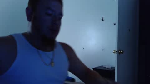 Snapshot of freakyfreddie305 chatting on 10.07.25 freakyfreddie305 online show from 10.07.25