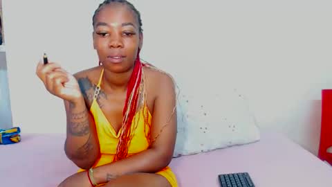 FreakyScarlet00 online show from 09.25.25