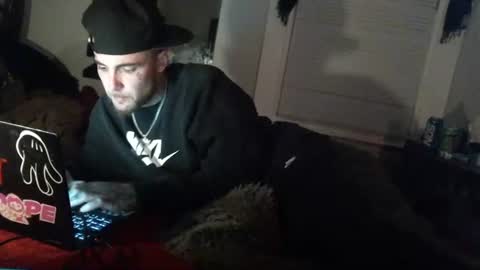 Snapshot of freakyspun101 chatting on 12.15.24 freakyspun101 online show from 12.15.24