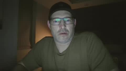 Snapshot of fred177771558049 chatting on 04.08.26 fred177771558049 online show from 04.08.26